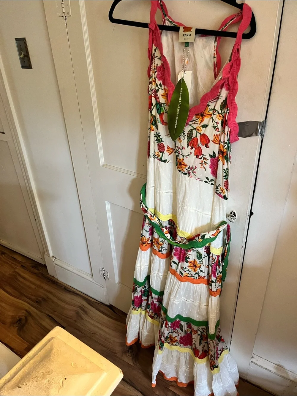 FARM Rio White Maxi Dress with Pink Straps and Multicolor Floral Print - Picture 9 of 16